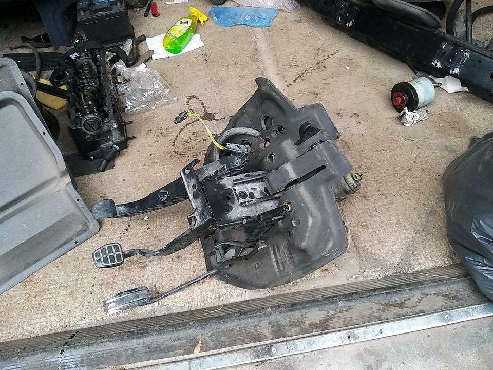 VW T4 Pedalenblock Komplett