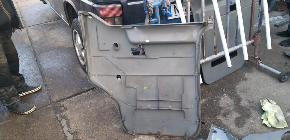 VW T4 Türverkleidung vorne links.