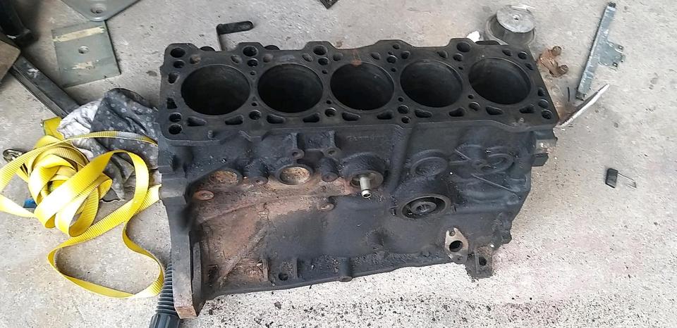 VW T4 Motorblock Rumpfmotor 2,4 Diesel