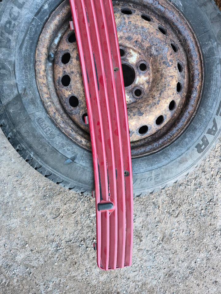 VW T4 Gitter Wischdüsen Motorhaube KV