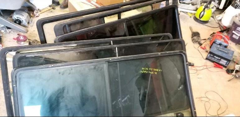 VW T4 Schiebefenster links oder rechts.