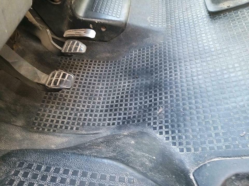 VW T4 Transporter Gummibodenbelag