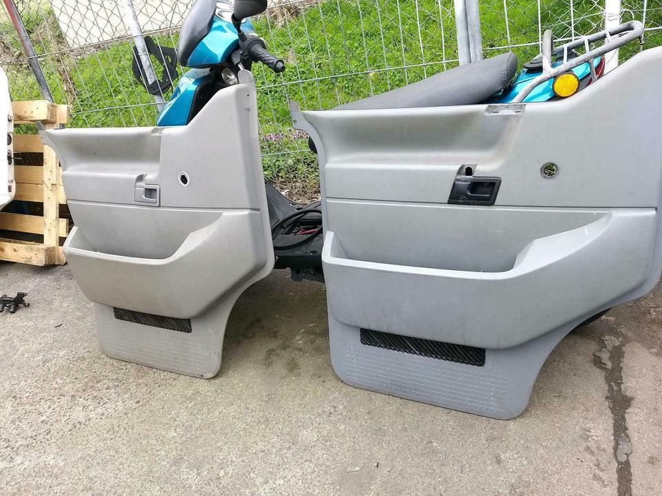VW T4 Türverkleidung vorne links.