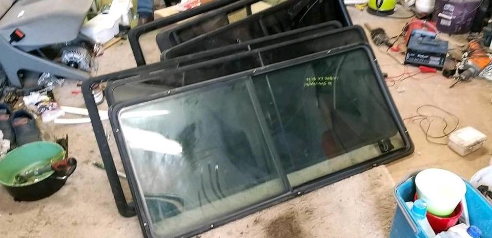 VW T4 Schiebefenster
