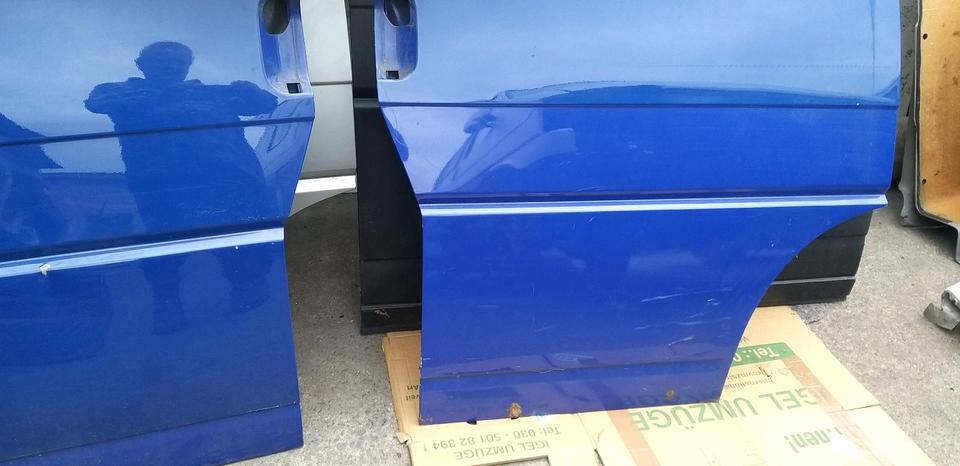 VW T4 Tür vorne links oder rechts  in Blau ab bj 96