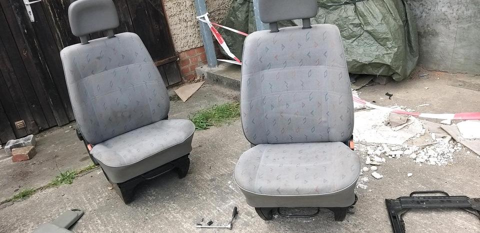 VW T4 Fahrersitz oder Beifahrersitz