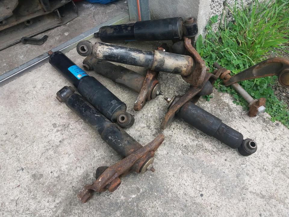 Ersatzteile für Achse und Fahrwerk des VW T4