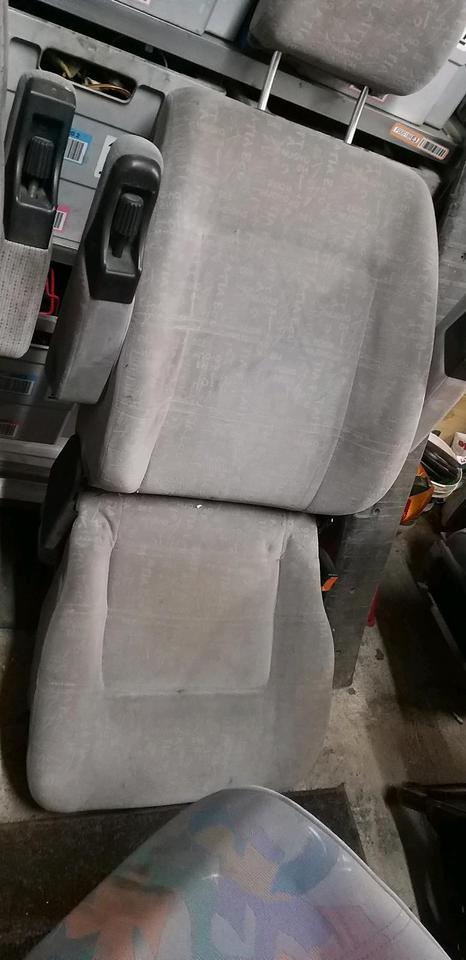 VW T4 Verschiedene Pilotensitze Fahrersitz/ Beifahrersitz