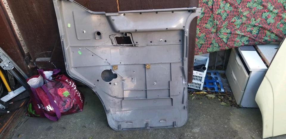 VW T4 Türverkleidung vorne links ab bj 96.