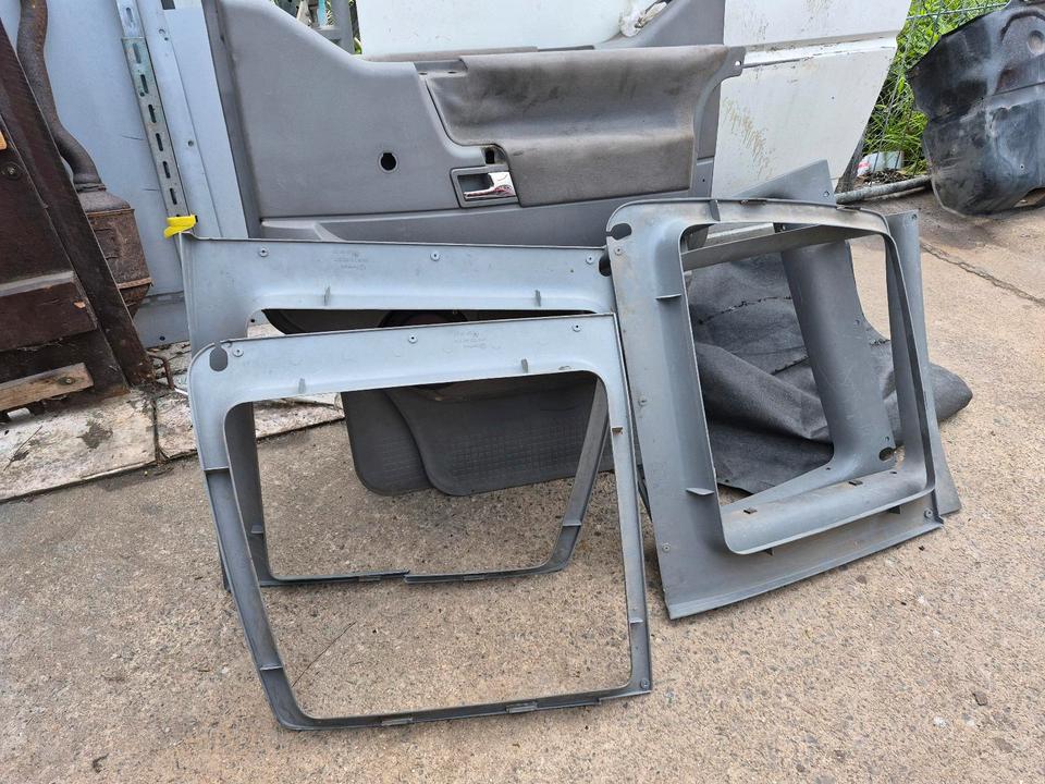 VW T4 Verkleidung oben links oder  Flügeltür