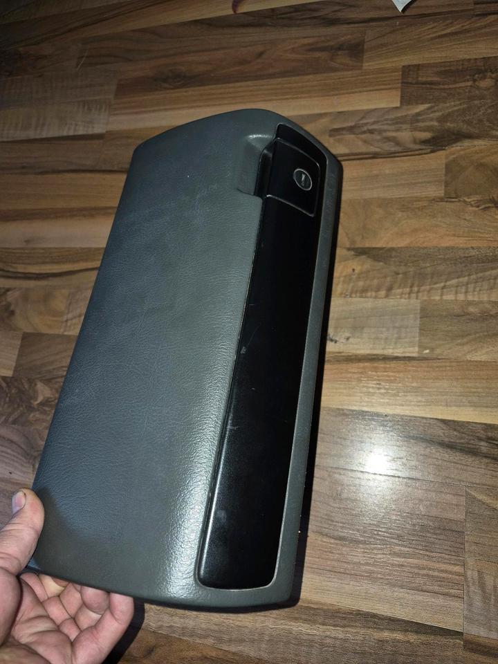 VW T4 Handschufach komplett oben
