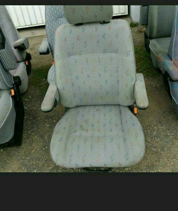 VW T4 sehr gute Sitze mit Armlehnen