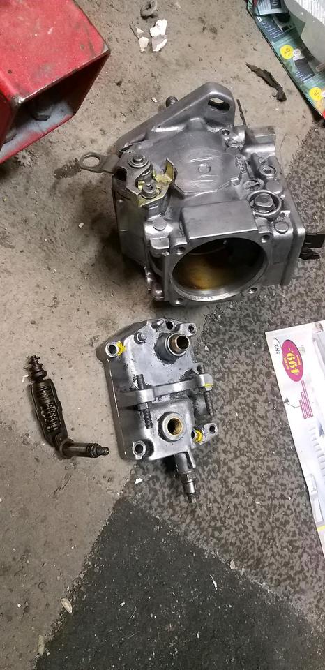 VW T4 2,4 D Ersatzteile Einspritzpumpe