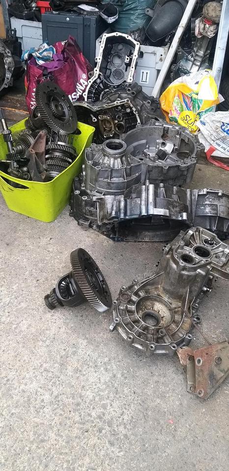 VW T4 ERSATZTEILE  SCHALTGETRIEBE 02B