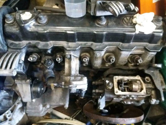 Einspritzdüse VW T4 2,4 D AAB
