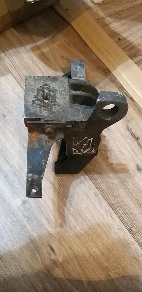 VW T4 Motorhalter Stütze 2,4 D ab bj 96