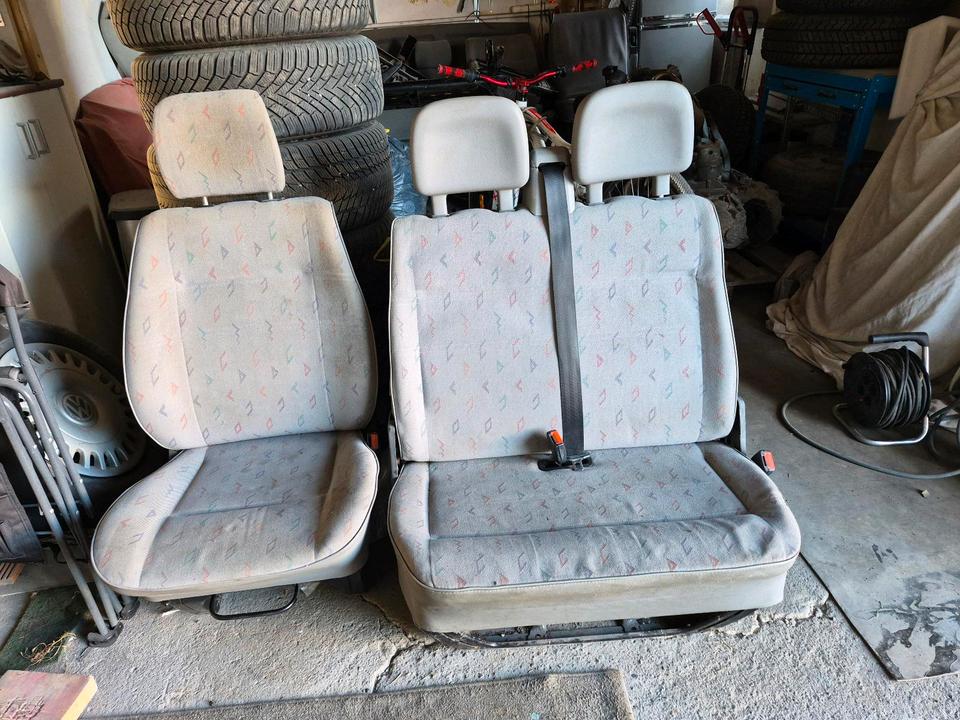 VW T4 Sitzgarnitur vorne  INKA