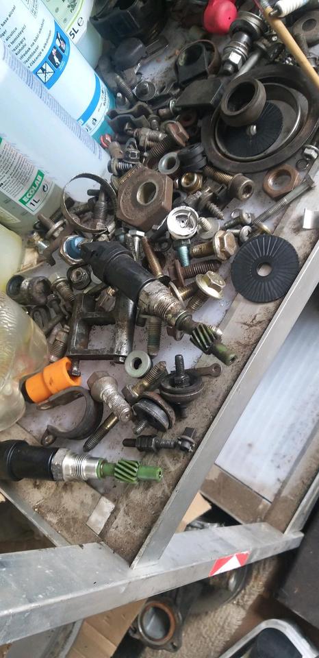 VW T4 Spezielle Schrauben  Innenraum  USW