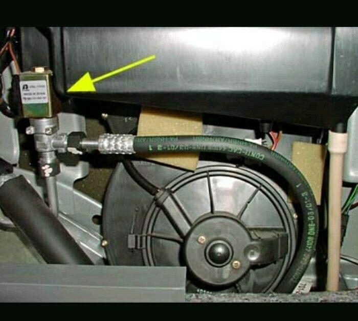 VW T4 Klimaleitung mit Steuerteil hinten