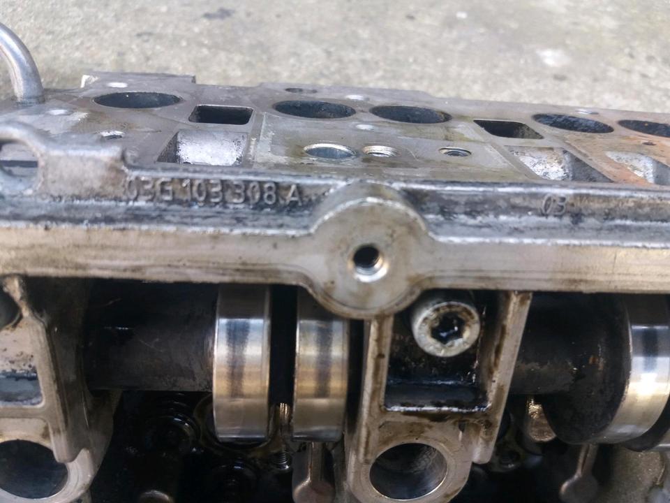 VW 2,0 TDI 16 V Original ZYLINDERKOPF MIT NOCKENWELLEN