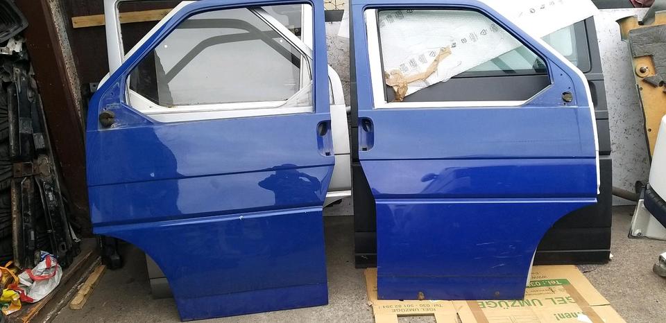 VW T4 Tür vorne links oder rechts  in Blau ab bj 96