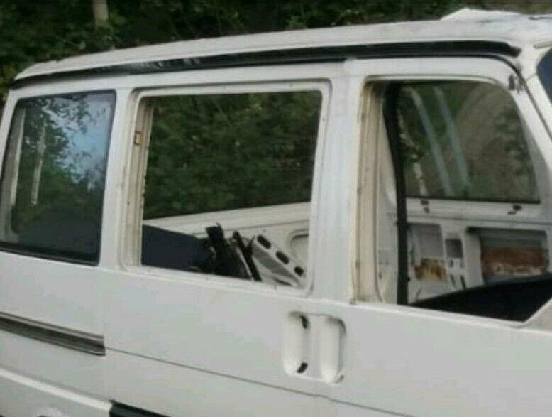 Original VW T4  Regenrinne  Regenablauf