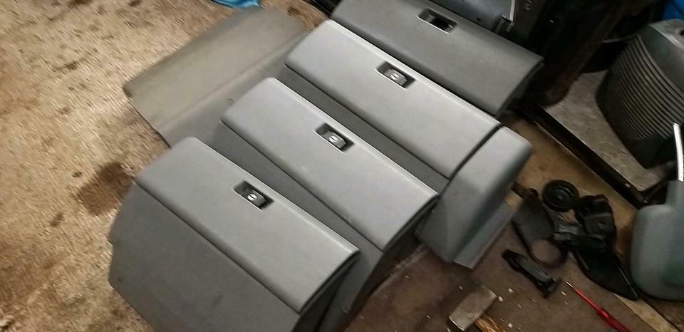 VW T4 Handschuhfach