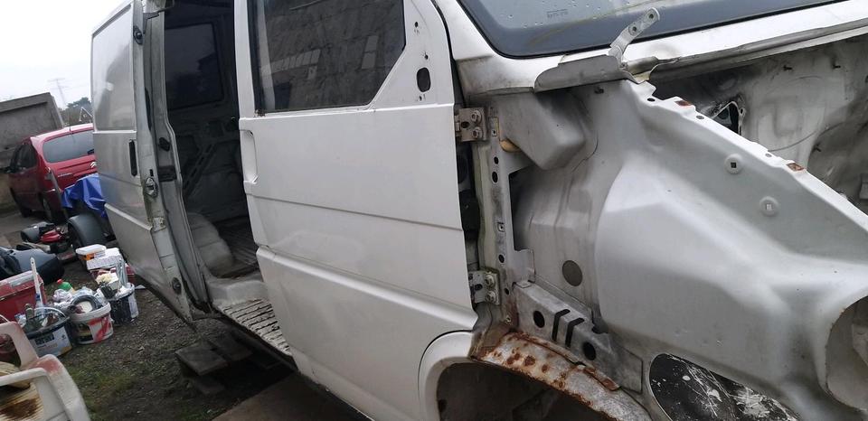 VW T4 Tür vorne links ab bj 96