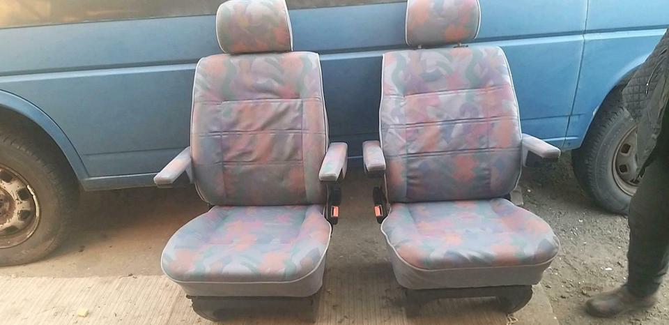 VW T4 Pilotensitze mit Armlehnen sehr gut