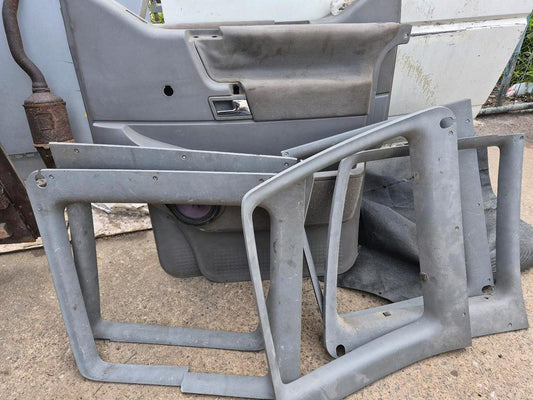 VW T4 Verkleidung oben links oder  Flügeltür