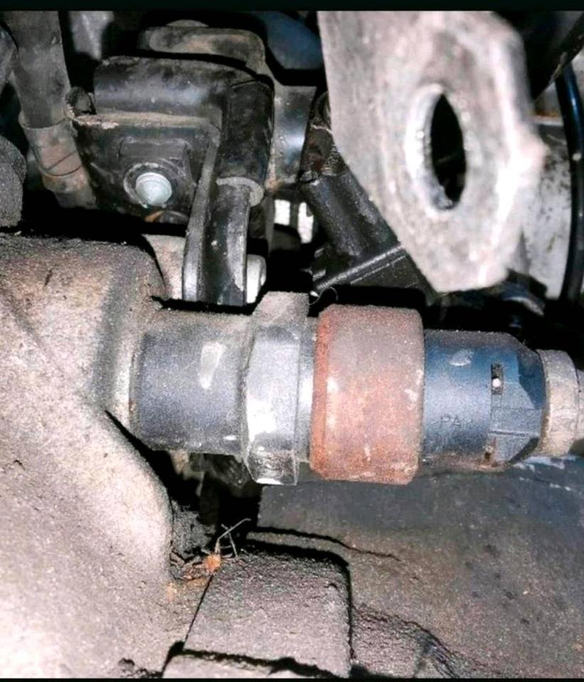 VW T4 2.5 TDI Ventileinheit Kupplung  Nehmerzylinder