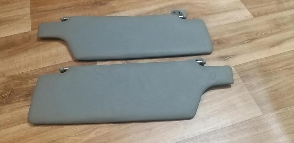 Sonnenblende links + rechts für Mercedes-Benz W901 (TOP)