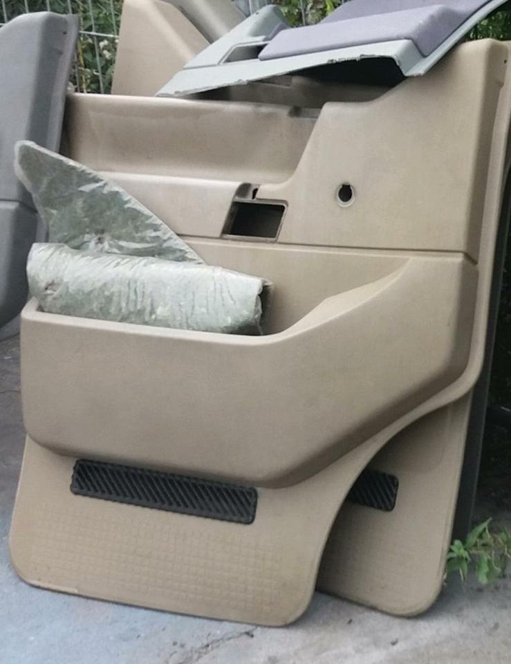 VW T4 Türverkleidung vorne links und rechts (BEIGE)