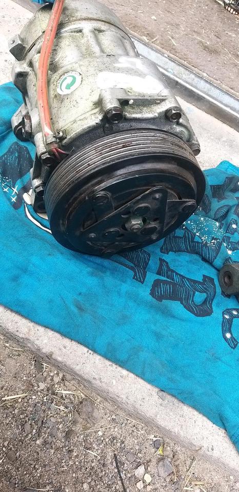 VOLKSWAGEN T4 KLIMAKOMPRESSOR PUMPE 2,5 TDI 102 PS