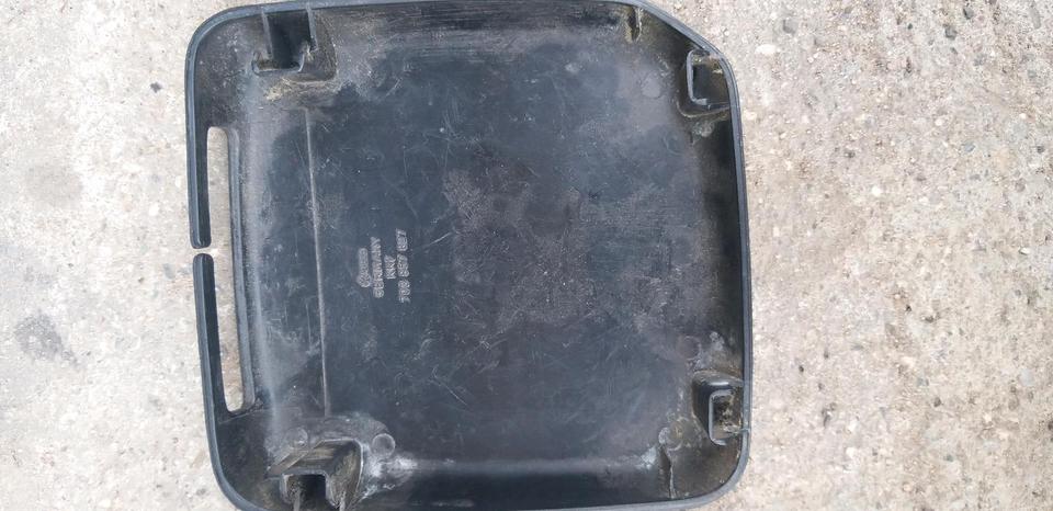 VW T4 Transporter Gurtabdeckung zweite Reihe