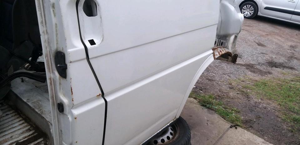 VW T4 Tür vorne links ab bj 96