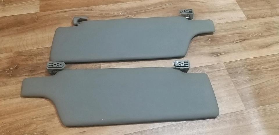 Sonnenblende links + rechts für Mercedes-Benz W901 (TOP)