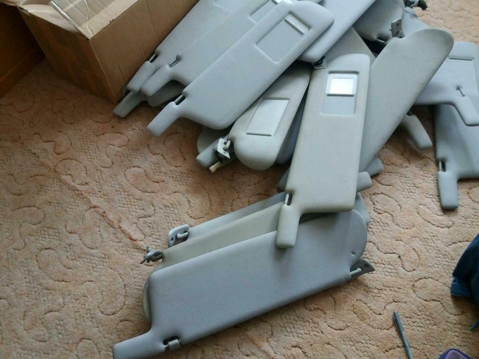 VW T4 Sonnenblende mit beleuchtetem Spiegel