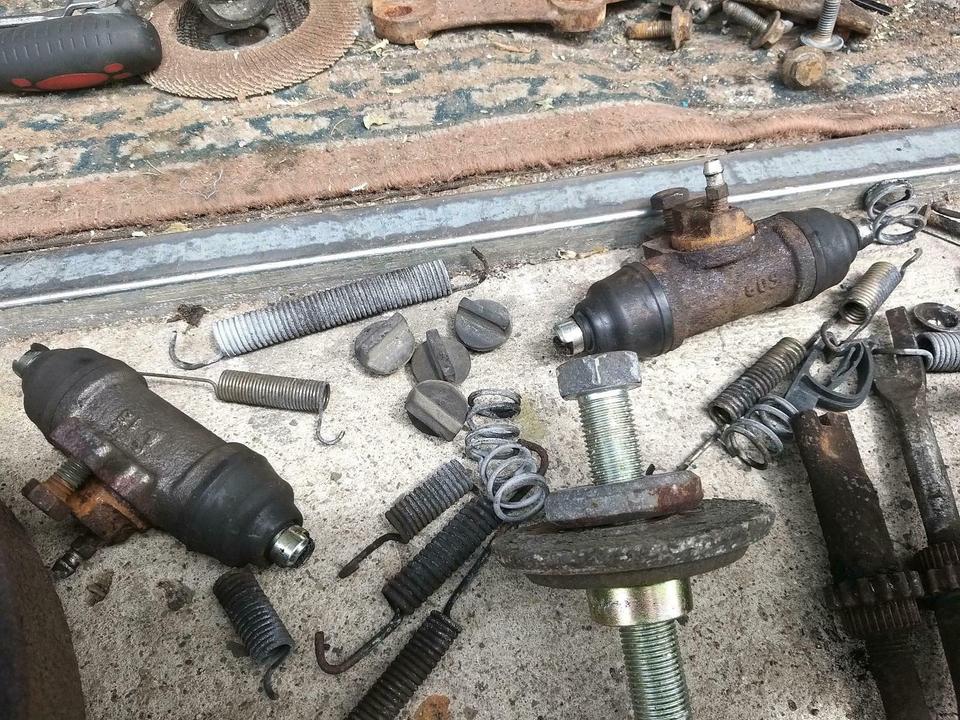 VW T4 Bremsenteile Hinterachse (Trommelbremse)