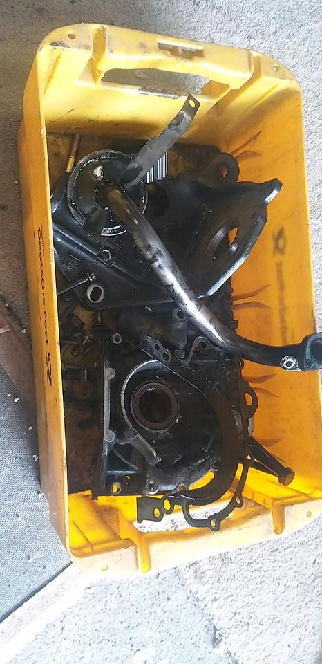 VW T4 2,4 D Motorteile