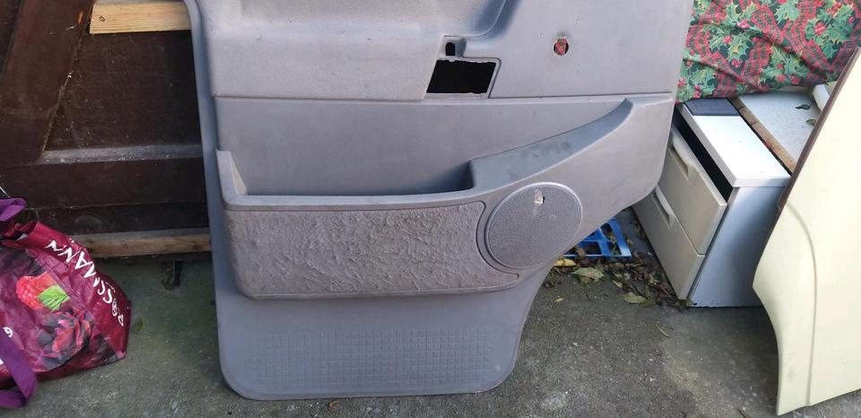 VW T4 Türverkleidung vorne links ab bj 96.