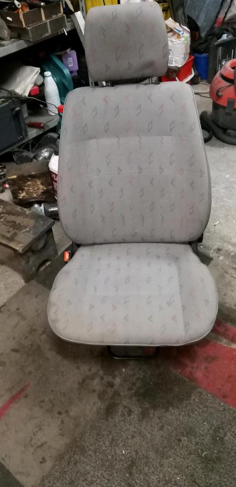 VW T4 Fahrersitz oder Beifahrersitz mit Sitzheizung  INKA