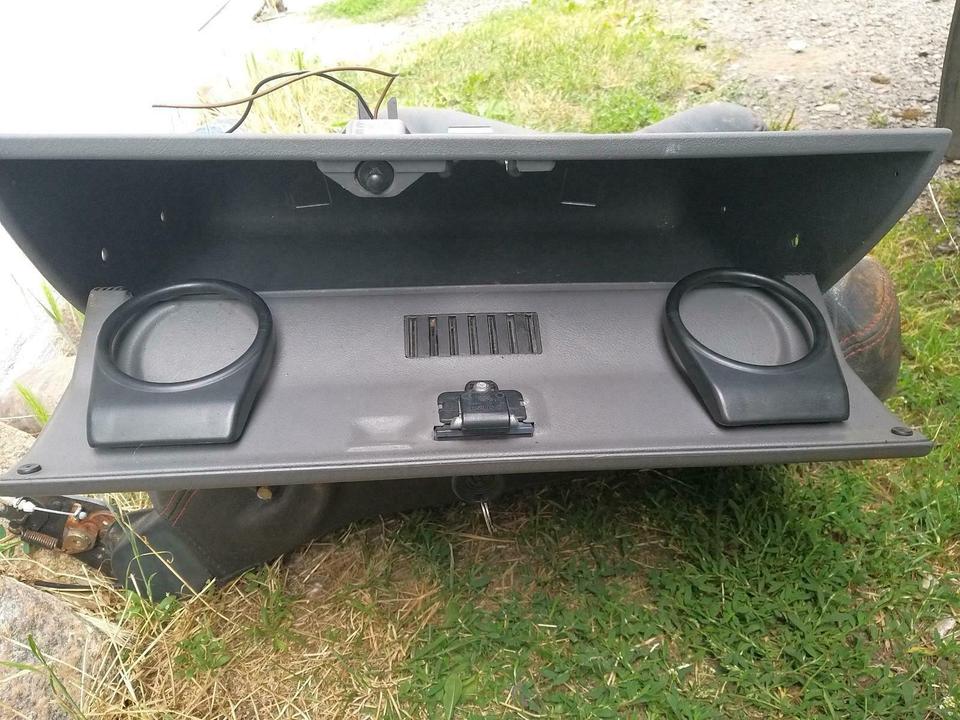 VW T4 Handschuhfach