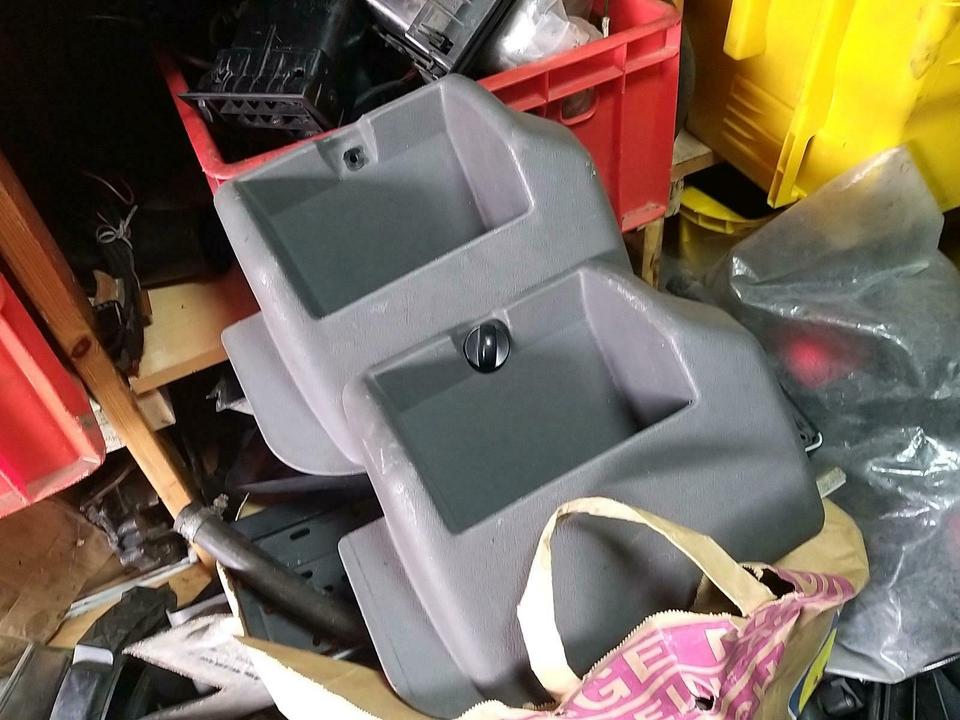 VW- T4-orig. Abdeckung Zentralelektrik Sicherungskasten