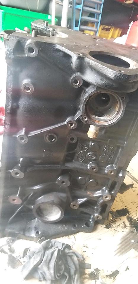 VW T4 2,4 D Motorteile