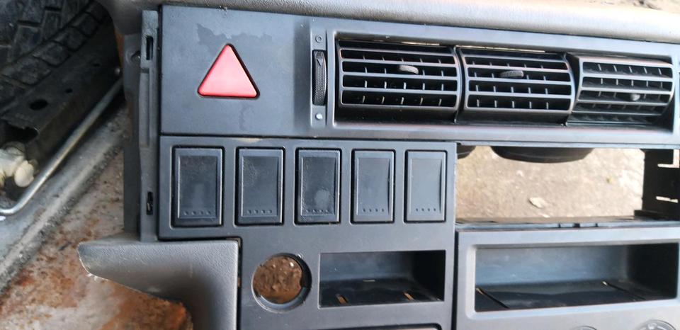 VW T4 Schalttafel Armaturenbrett komplett ab bj 99 (TOP)