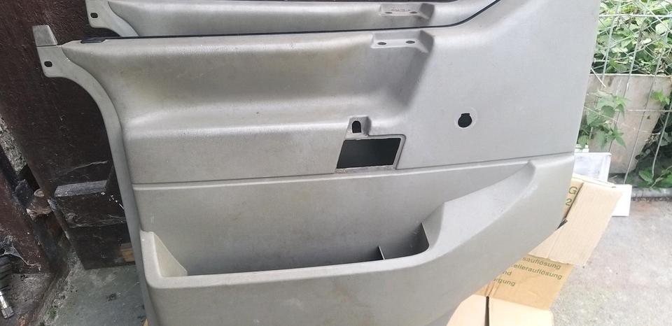 VW T4 Türverkleidung vorne links.