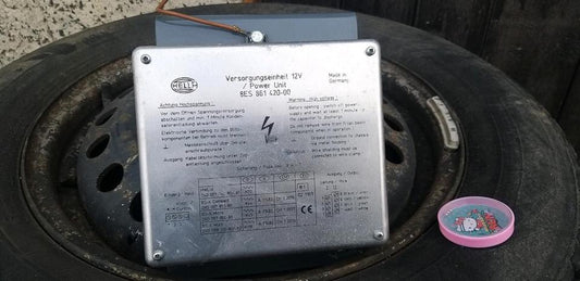 VW T4 Hella Versorgungseinheit 8ES 861 420-00, 12V
