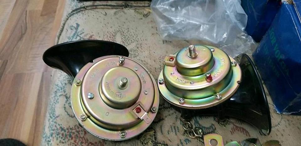 Wolga GAZ  24, 2410  Hupe (neu)