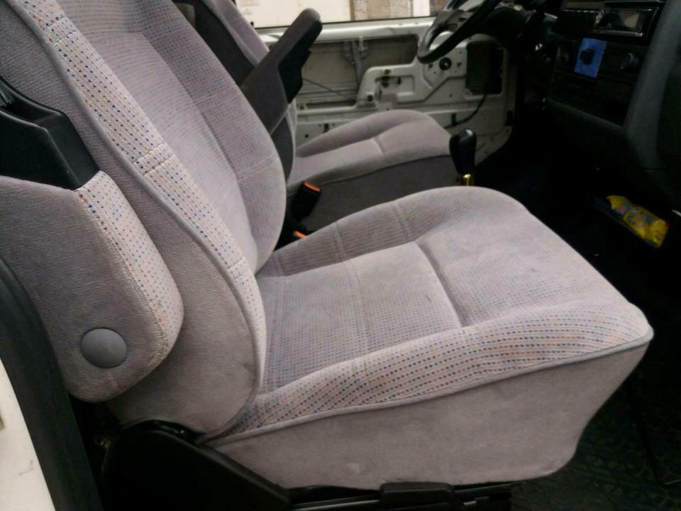VW T4 Fahrersitz/ Beifahrersitz mit Armlehnen(TOP)